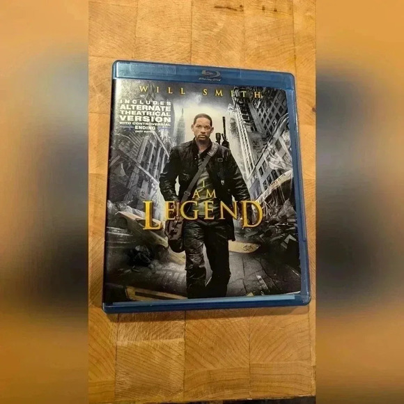 I Am Legend Blu-ray (EUC) - Picture 1 of 3